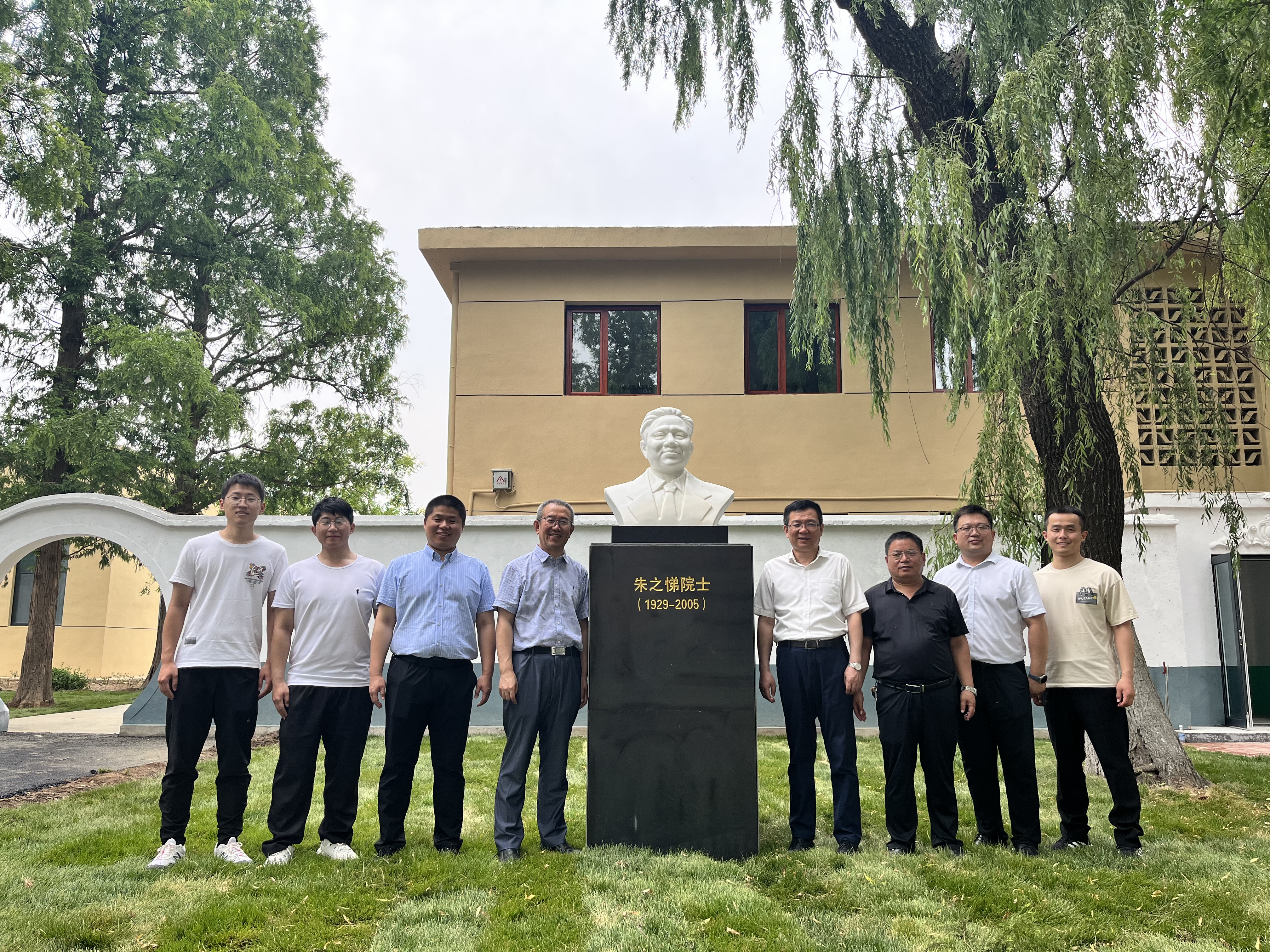 朱之悌先生像.JPG
